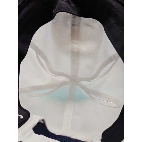 Nike Dri-Fit Featherlight White  Adjustable Running Hat Breathable Cap - Picture 11 of 11